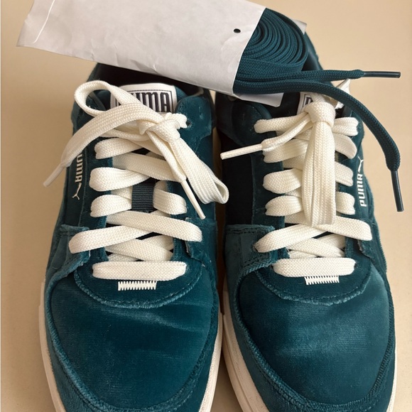 EUC- Puma Women’s CA Pro ‘Velour-Malachite’ shoesBig Kid size 4.5 Women’s size 6 - Picture 1 of 7